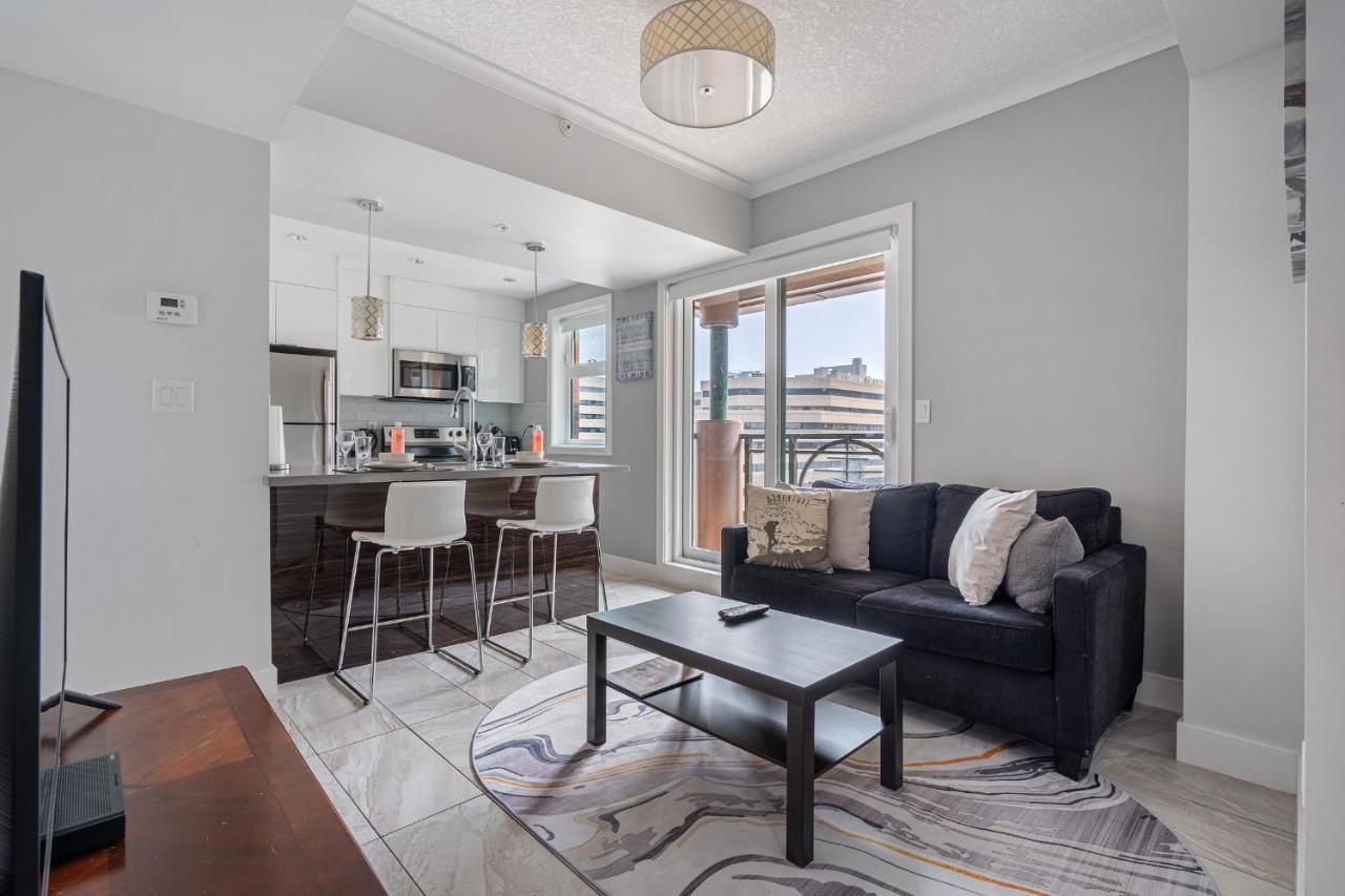 Element On First By Manna Apartment Calgary Bagian luar foto