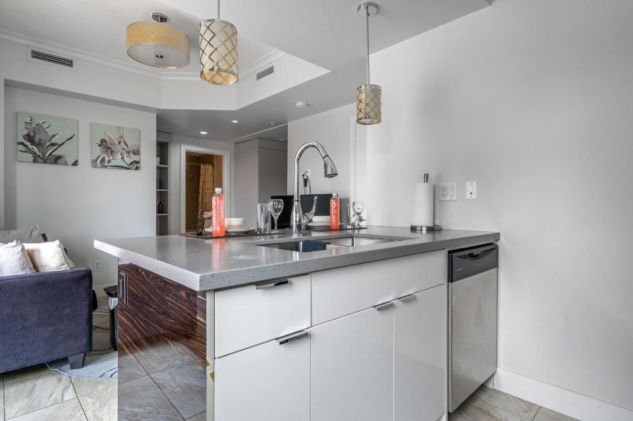 Element On First By Manna Apartment Calgary Bagian luar foto