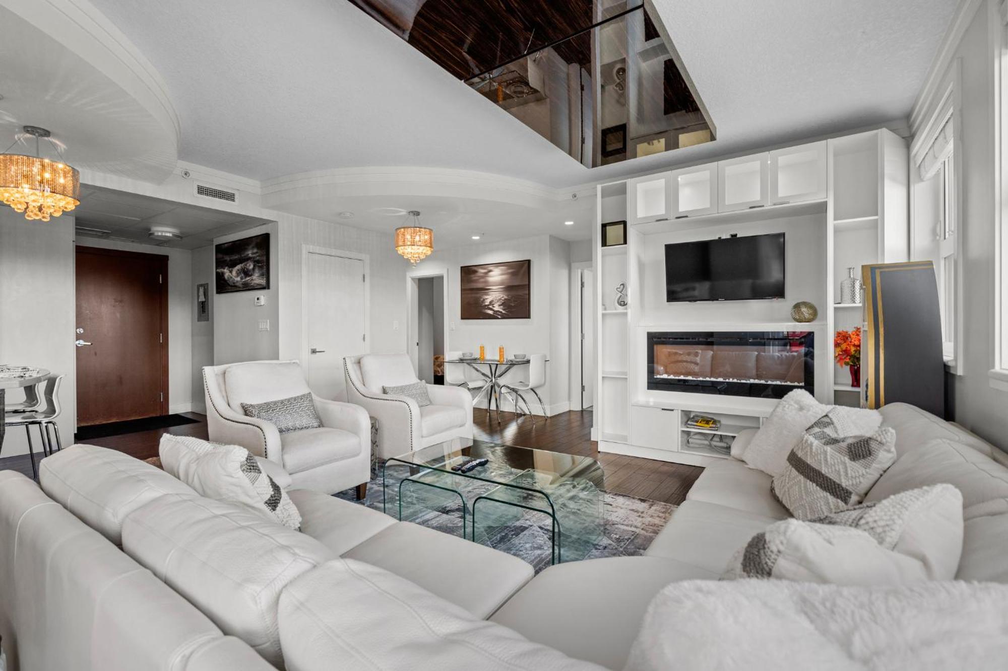 Element On First By Manna Apartment Calgary Ruang foto