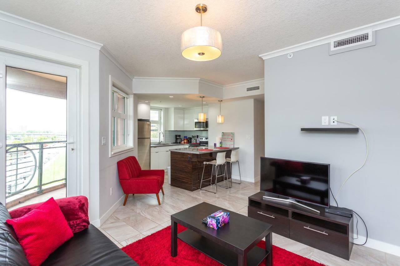 Element On First By Manna Apartment Calgary Bagian luar foto