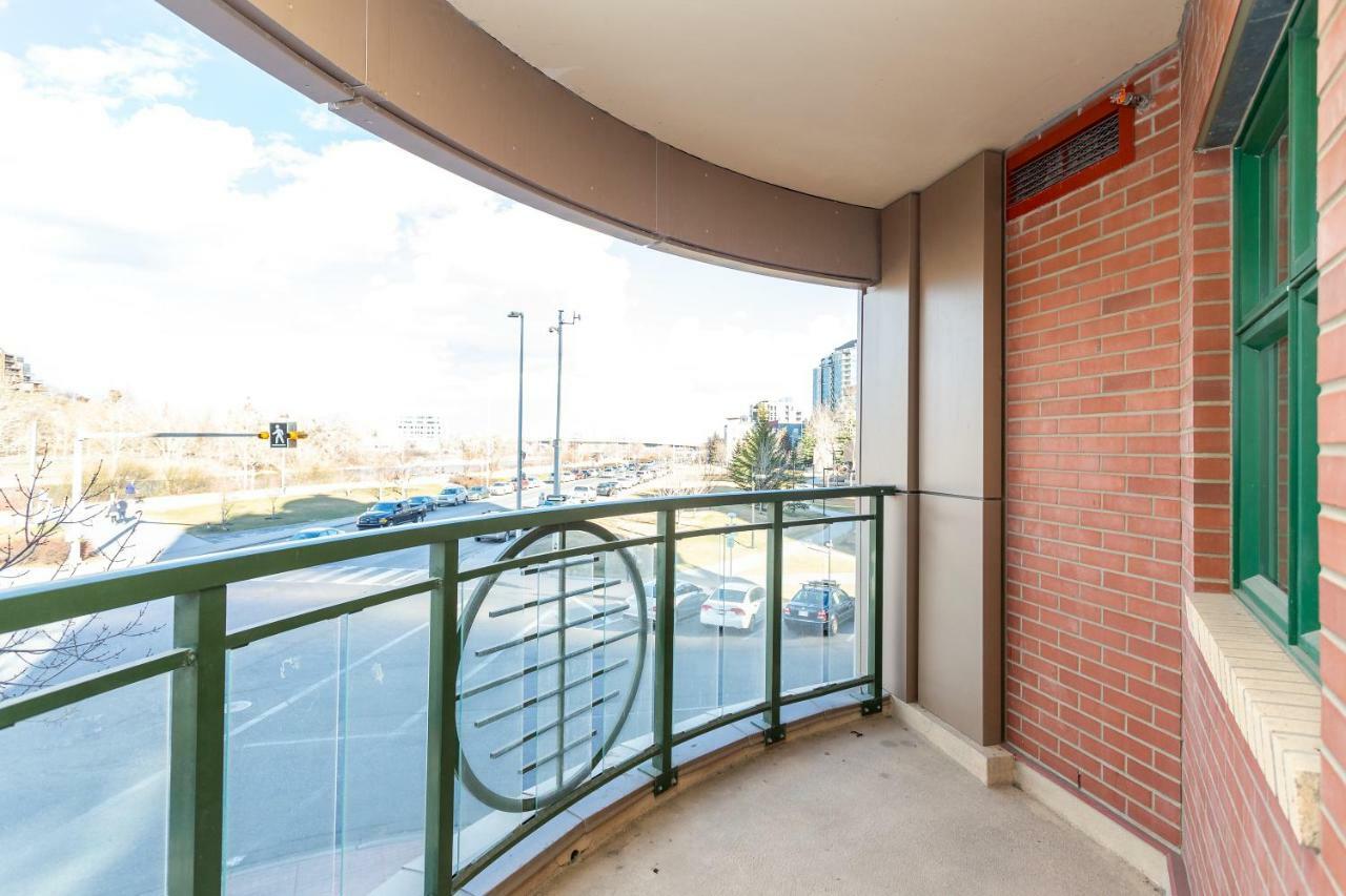 Element On First By Manna Apartment Calgary Bagian luar foto
