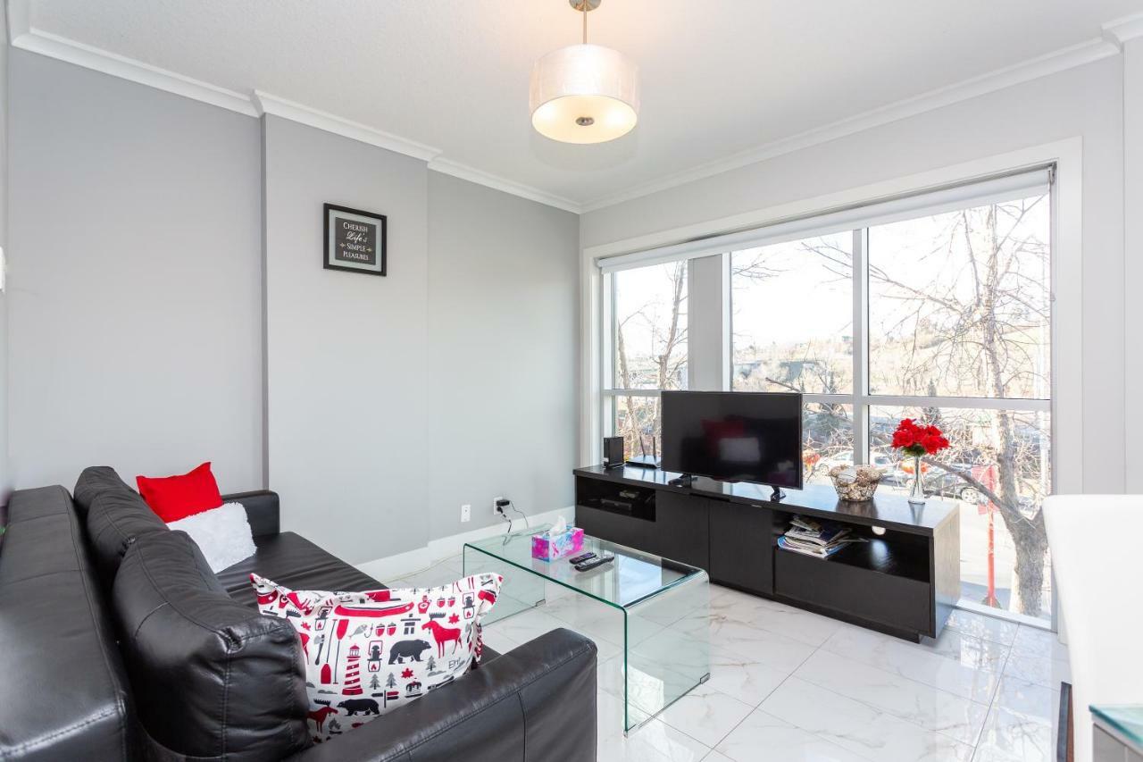 Element On First By Manna Apartment Calgary Bagian luar foto